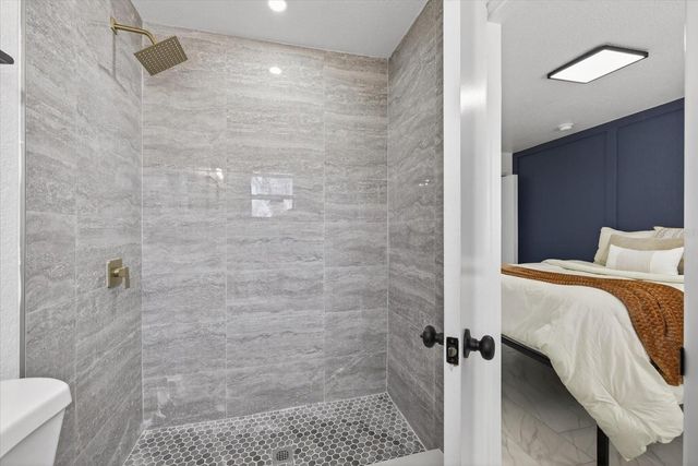 8309 TUPELO DRIVE, Tampa, FL 33637