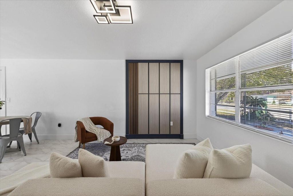 Image 14 of property listing at 8309 TUPELO DRIVE, Tampa, FL 33637