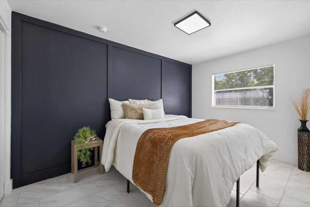 Image 19 of property listing at 8309 TUPELO DRIVE, Tampa, FL 33637