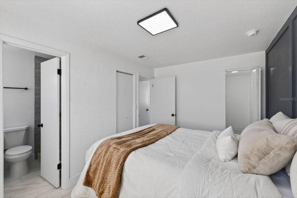 Image 22 of property listing at 8309 TUPELO DRIVE, Tampa, FL 33637