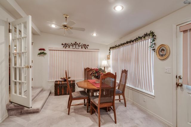 413 VAUGHN STREET, Burkburnett, TX 76354