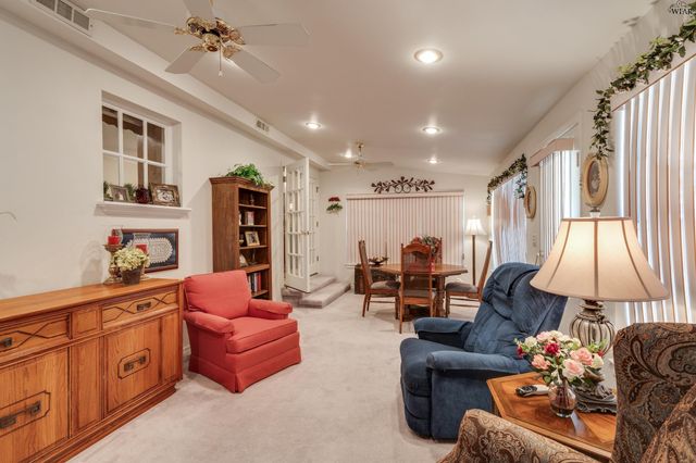 413 VAUGHN STREET, Burkburnett, TX 76354