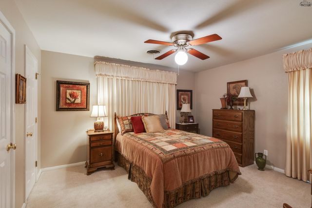 413 VAUGHN STREET, Burkburnett, TX 76354