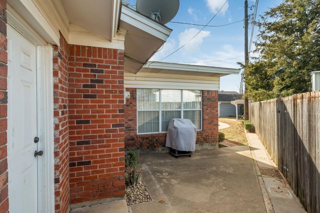 413 VAUGHN STREET, Burkburnett, TX 76354