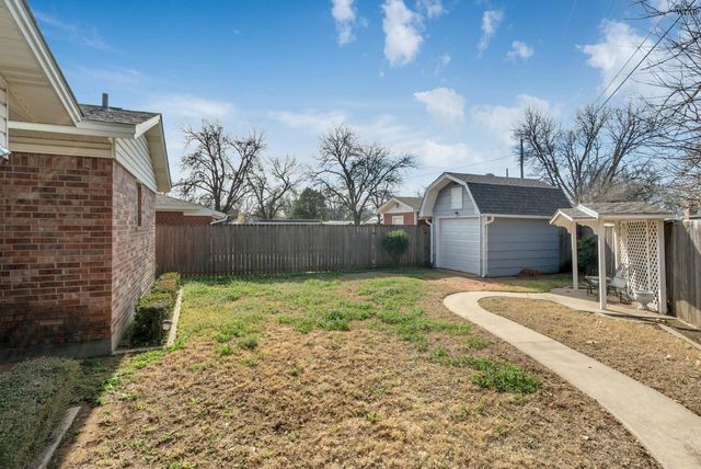 413 VAUGHN STREET, Burkburnett, TX 76354