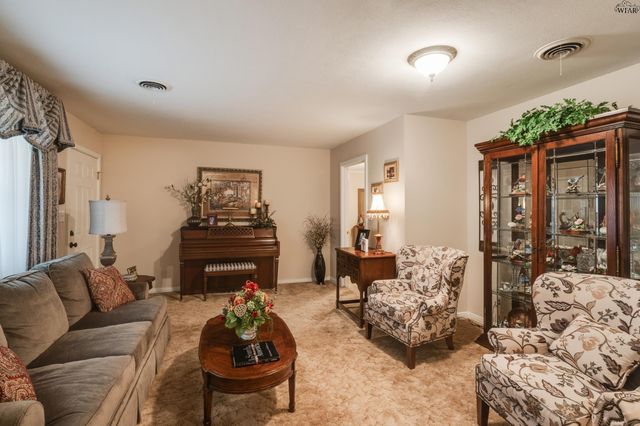 413 VAUGHN STREET, Burkburnett, TX 76354