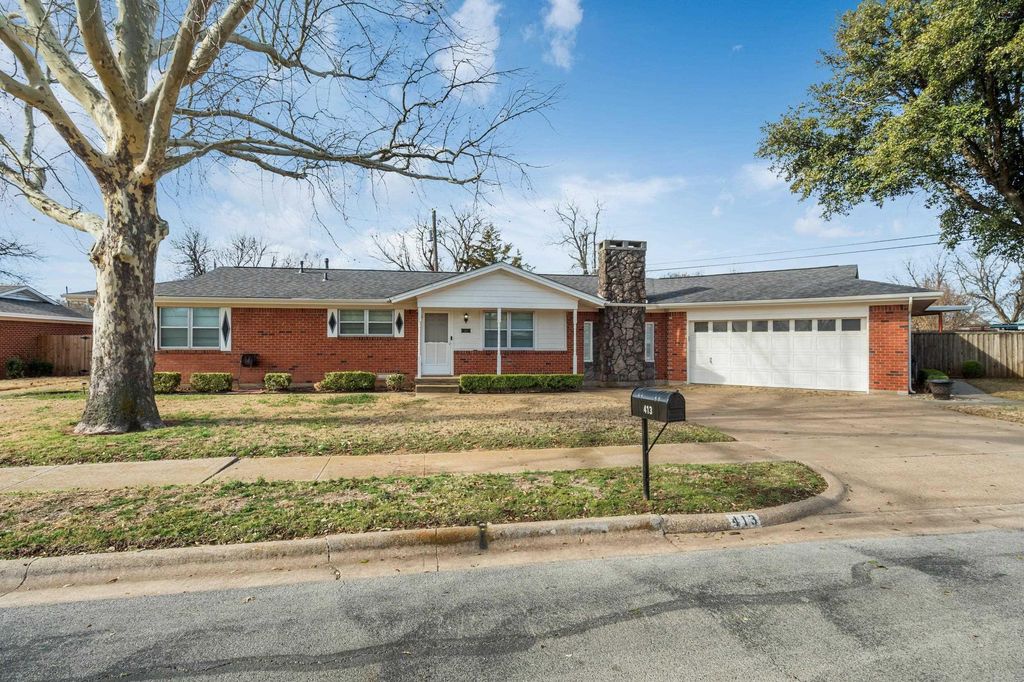 413 VAUGHN STREET, Burkburnett, TX 76354