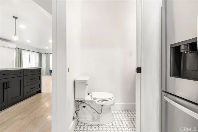 1148 Locust Avenue, Long Beach, CA 90813