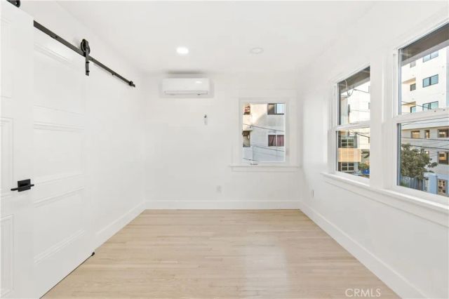 1148 Locust Avenue, Long Beach, CA 90813