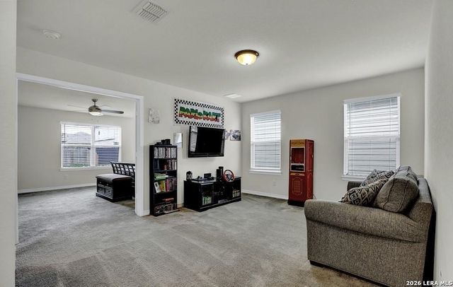 667 Anthem Ln, New Braunfels, TX 78132