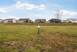 120 Shiloh Vista Avenue, Urbana, IA 52345