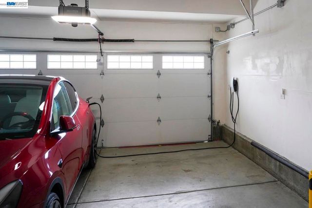 2235 Skyline Dr, Milpitas, CA 95035