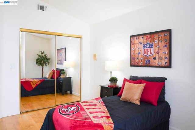 2235 Skyline Dr, Milpitas, CA 95035