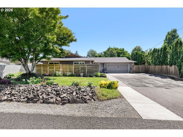 11874 Se LINWOOD Ave, Milwaukie, OR 97222