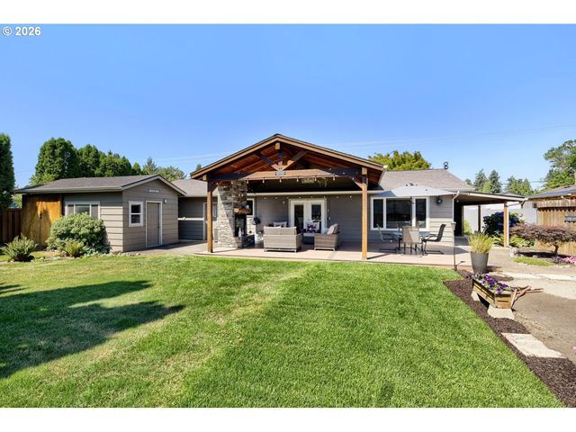 11874 Se LINWOOD Ave, Milwaukie, OR 97222