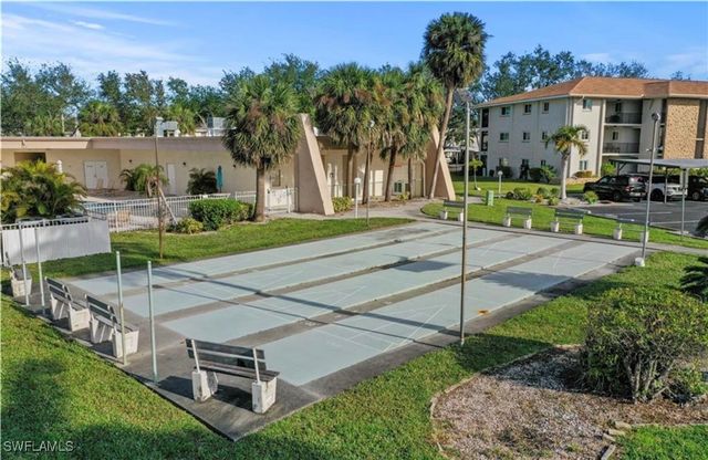 2079 Barkeley LN 6, Fort Myers, FL 33907