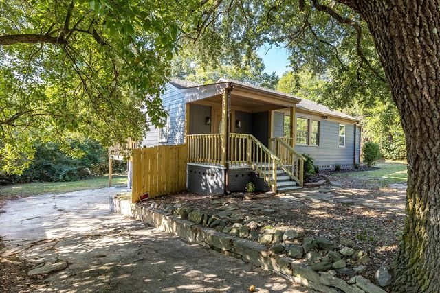 1430 Cloverdale Drive, Columbus, GA 31904