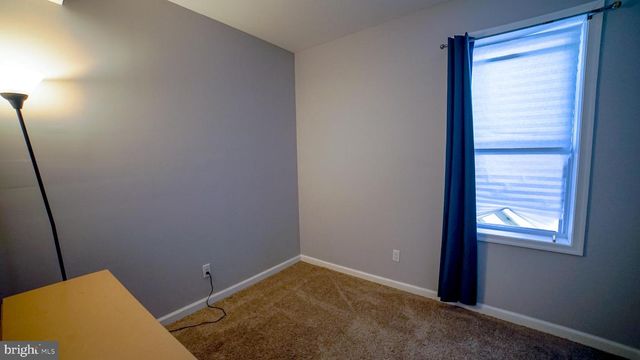 5635 N 10TH ST, Philadelphia, PA 19141