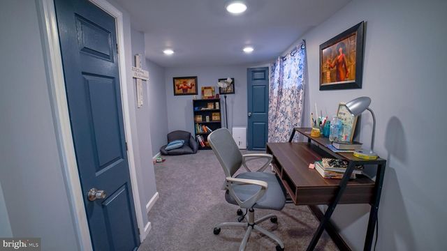 5635 N 10TH ST, Philadelphia, PA 19141