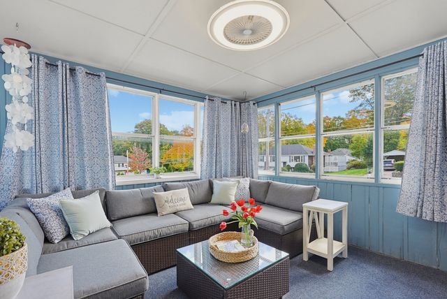 15 Calvin Rd, North Attleboro, MA 02760