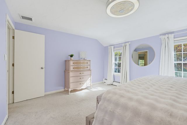 15 Calvin Rd, North Attleboro, MA 02760
