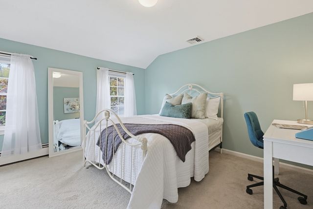 15 Calvin Rd, North Attleboro, MA 02760