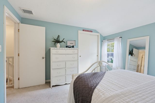 15 Calvin Rd, North Attleboro, MA 02760
