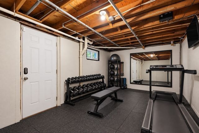 15 Calvin Rd, North Attleboro, MA 02760
