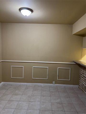 5353 Richmond Avenue 4, Houston, TX 77056