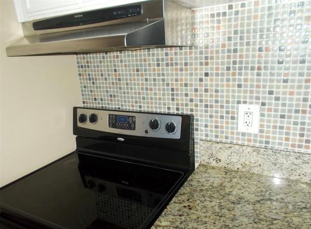 5353 Richmond Avenue 4, Houston, TX 77056