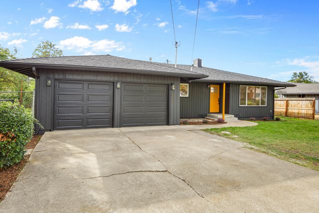 872 Morrison Avenue, Medford, OR 97504