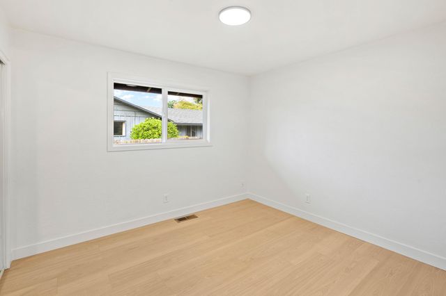 872 Morrison Avenue, Medford, OR 97504