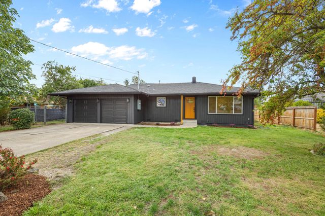872 Morrison Avenue, Medford, OR 97504