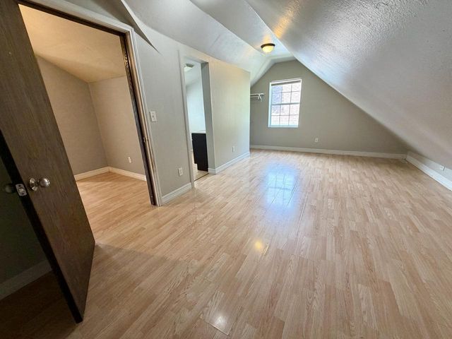3633 E Martin AVENUE, Cudahy, WI 53110