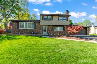 12 Sullivan Way, East Brunswick, NJ 08816