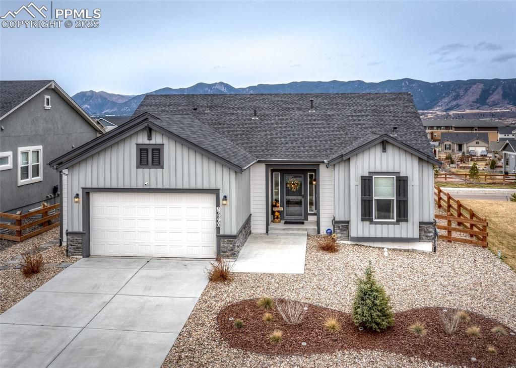 16860 New Autumn Drive, Monument, CO 80132