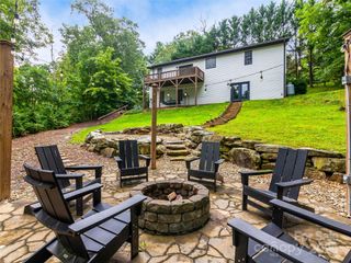 90 Indian Mound Trail, Fairview, NC 28730
