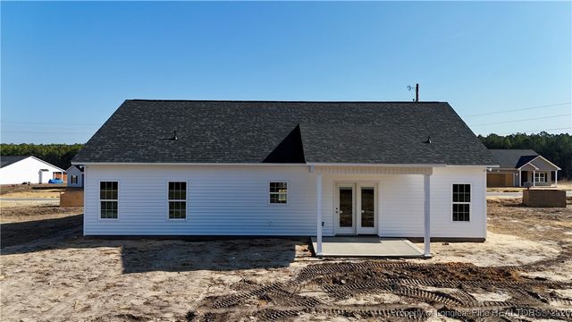 83 Orchard Lane, Parkton, NC 28371