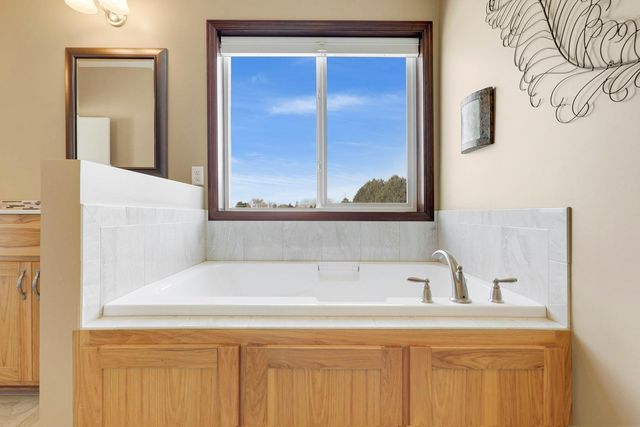 6719 Palm Street, Hugo, MN 55038