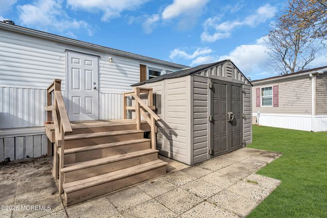 845 Anvil Way, Toms River, NJ 08755