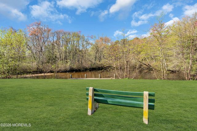 845 Anvil Way, Toms River, NJ 08755
