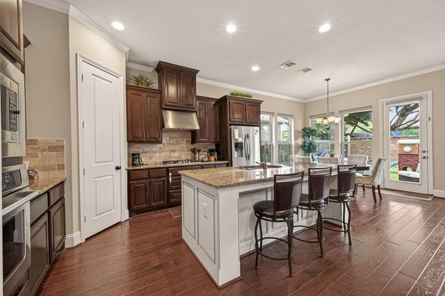 2029 Arrowood Glen Drive, Houston, TX 77077
