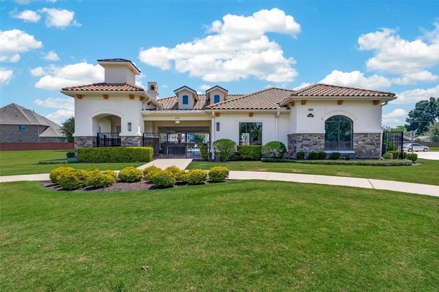 2029 Arrowood Glen Drive, Houston, TX 77077