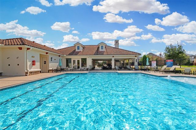 2029 Arrowood Glen Drive, Houston, TX 77077