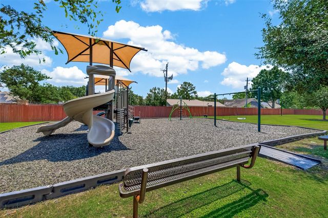 2029 Arrowood Glen Drive, Houston, TX 77077