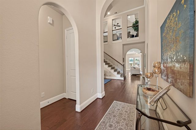 2029 Arrowood Glen Drive, Houston, TX 77077