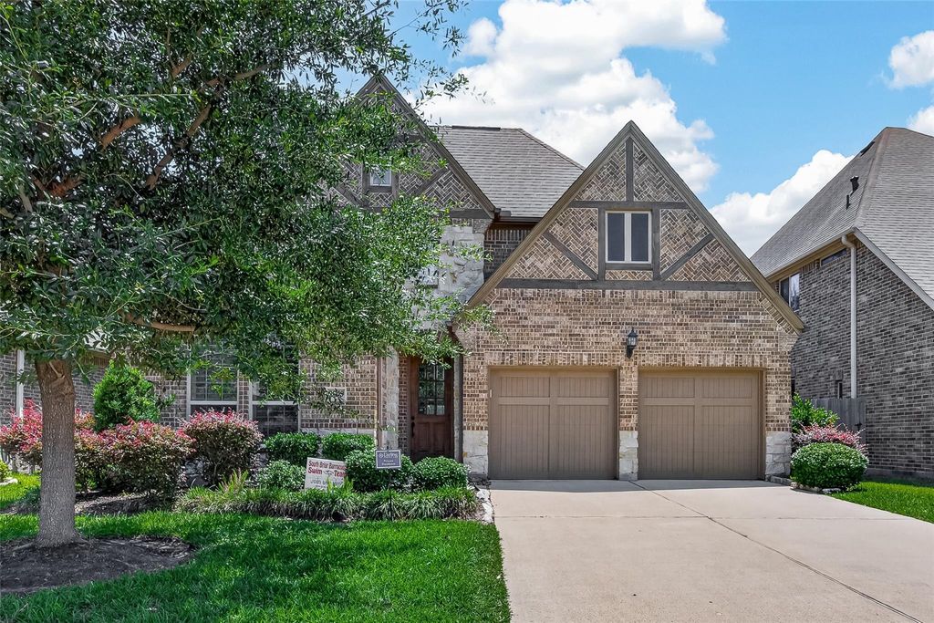 2029 Arrowood Glen Drive, Houston, TX 77077