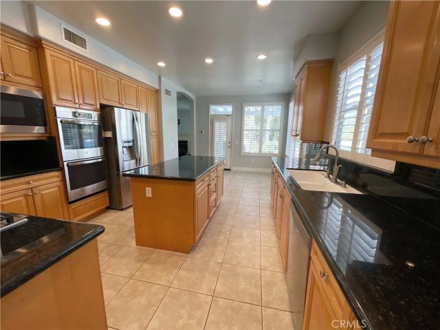 7248 Whitehall Lane, West Hills, CA 91307