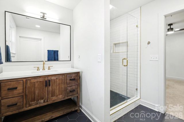 1333 Cortland Road E, Charlotte, NC 28209