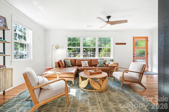 1333 Cortland Road E, Charlotte, NC 28209